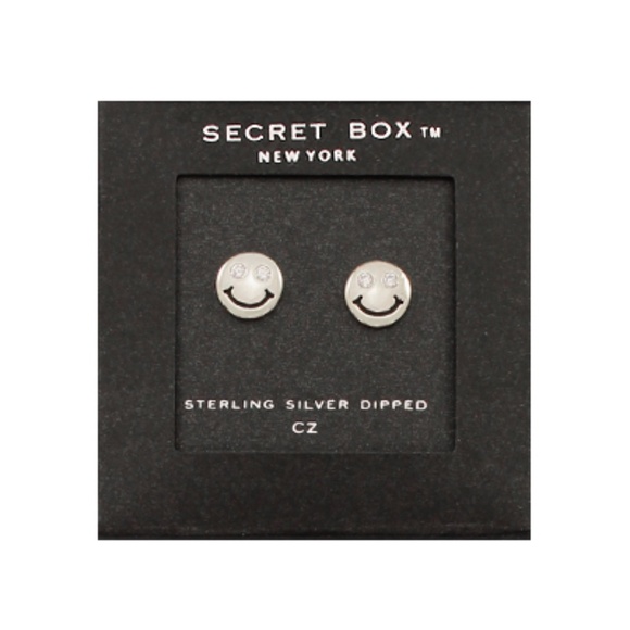 Smile Face Earrings - Picture 2 of 2